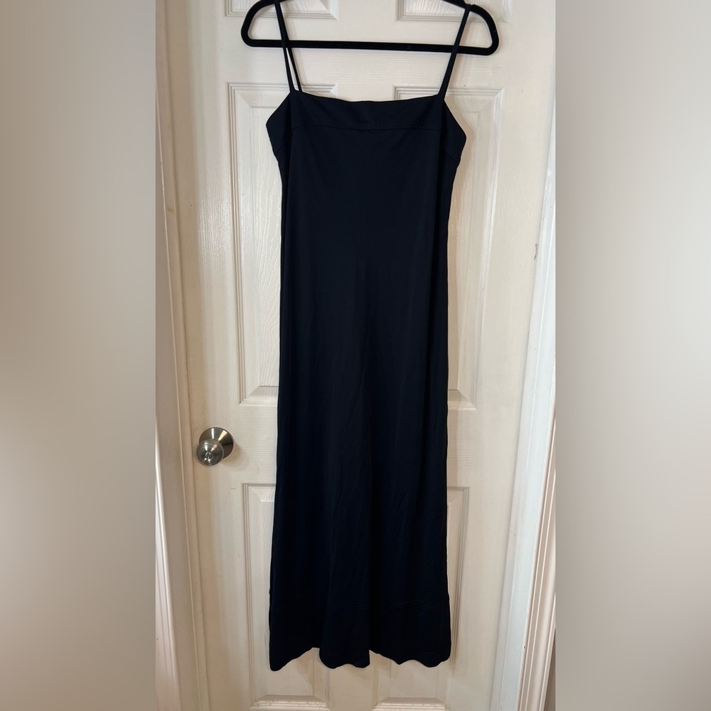 Max‎ Mara Elegant Black Maxi Dress Size 42 NWT